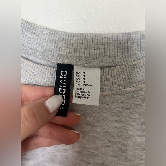 Divided by H&M Peplum style sweatshirt dress - Picture 4 of 6